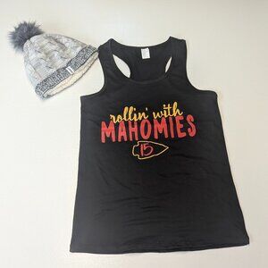 NFL New Era Kansas City Chiefs Beanie and Size Small Black Mahomies Tank Top